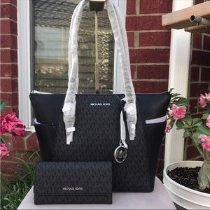 Michael Kors Purse And Wallet
